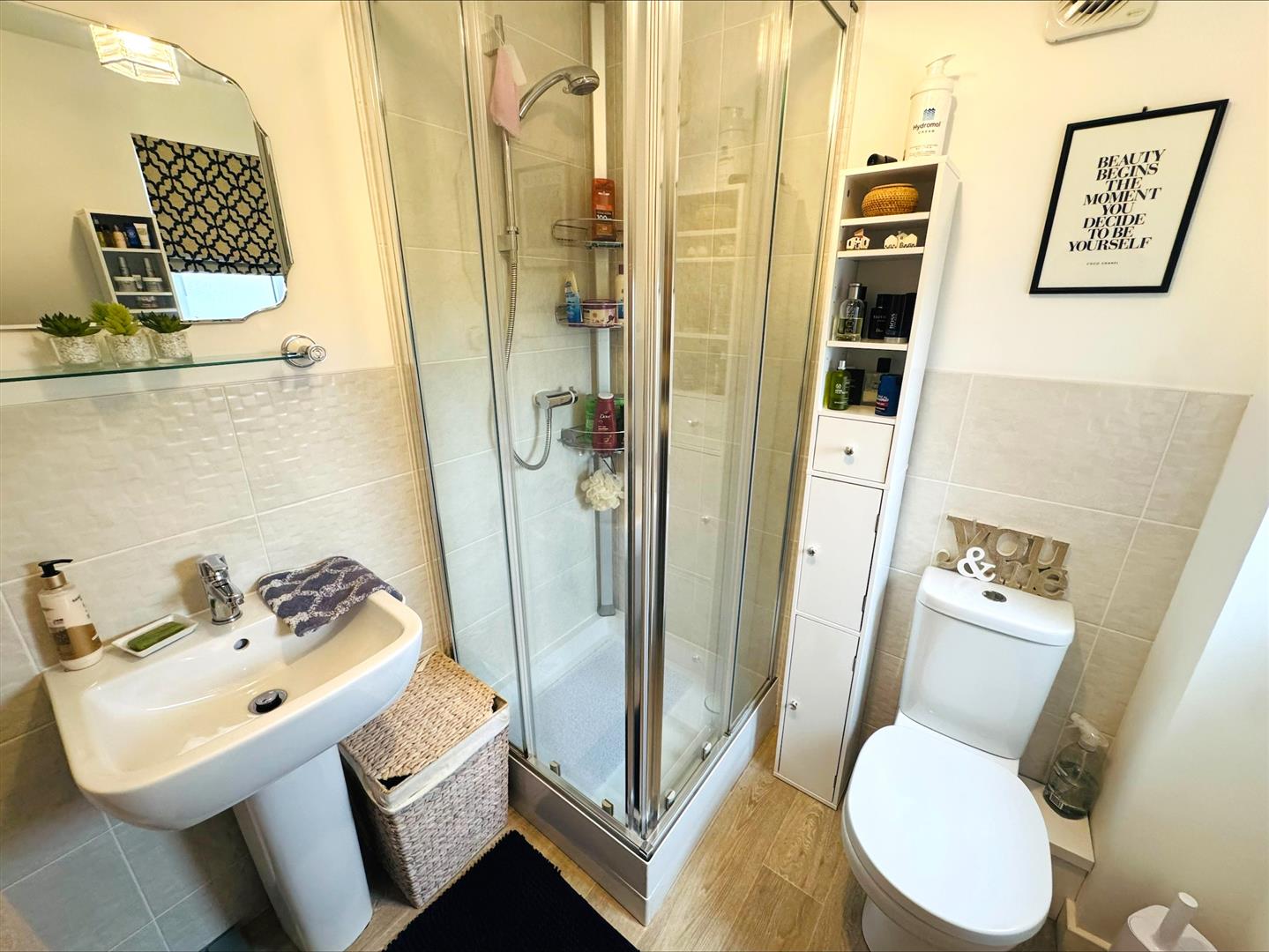 Clos Y Nant, Carway, Kidwelly, SA17 4JH
